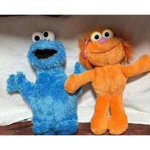 Tyco Sesame Street Cookie Monster & Zoe 10 Inch Plush Stuffed Toys